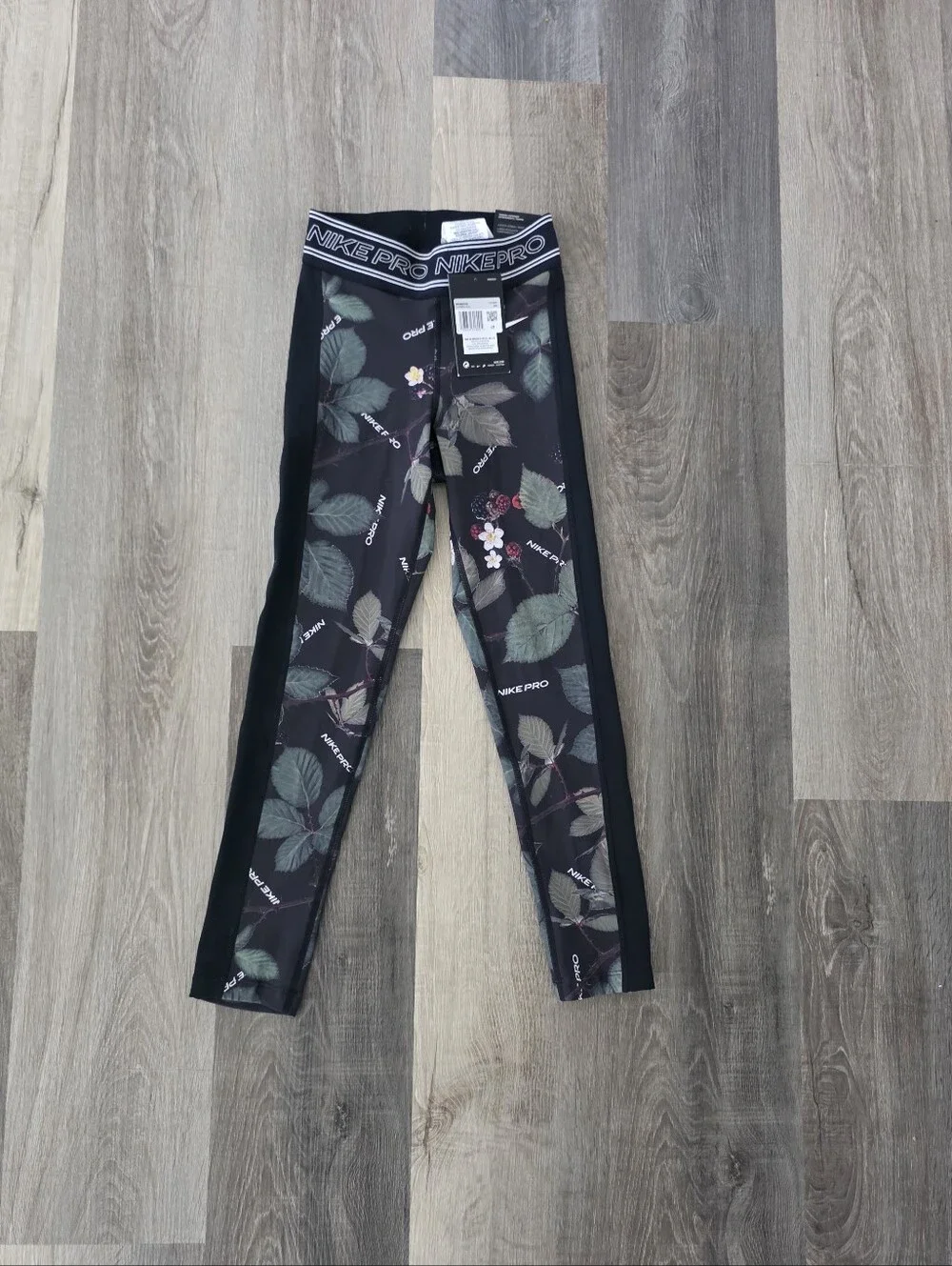 Nike Black Floral Print Girls' Leggings Size XS